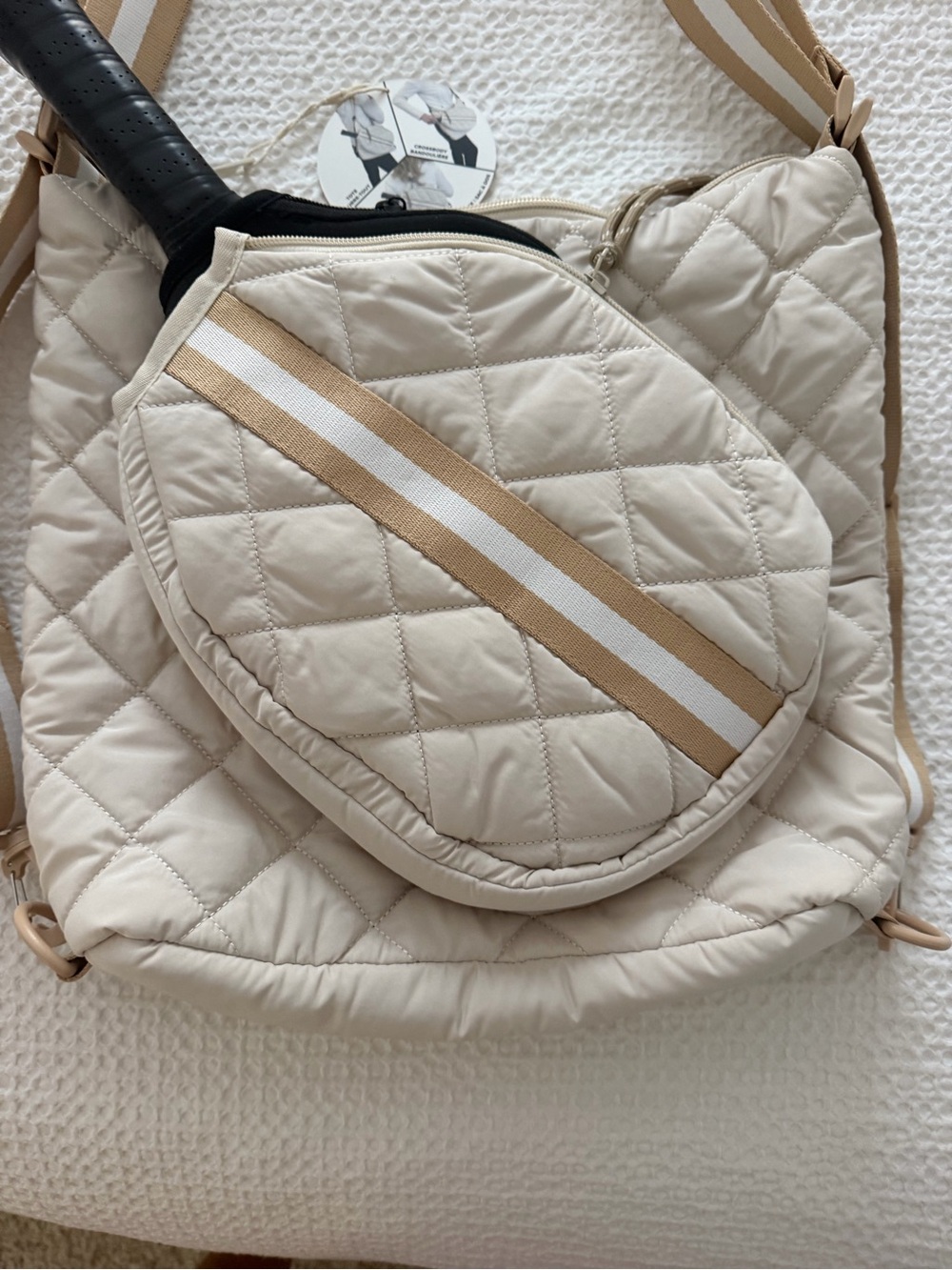 NWT Mine Women’s Quilted Cream Pickleball Bag with Tan Stripe 3 in 1 - Picture 2 of 9